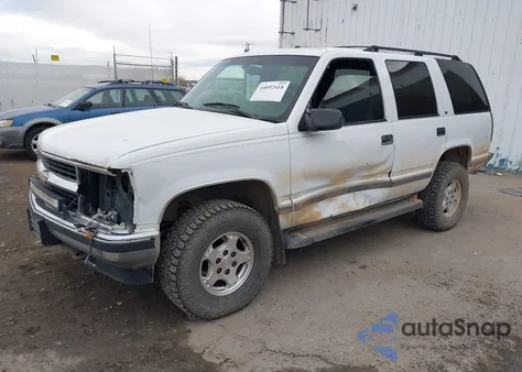1995 Chevrolet Tahoe K1500 from USA, damaged, VIN 1GNEK13K8SJ462104